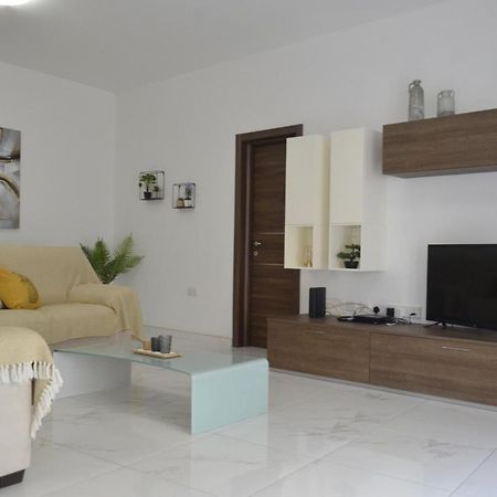 Lorenza Letting Apartment Marsaxlokk Exteriör bild